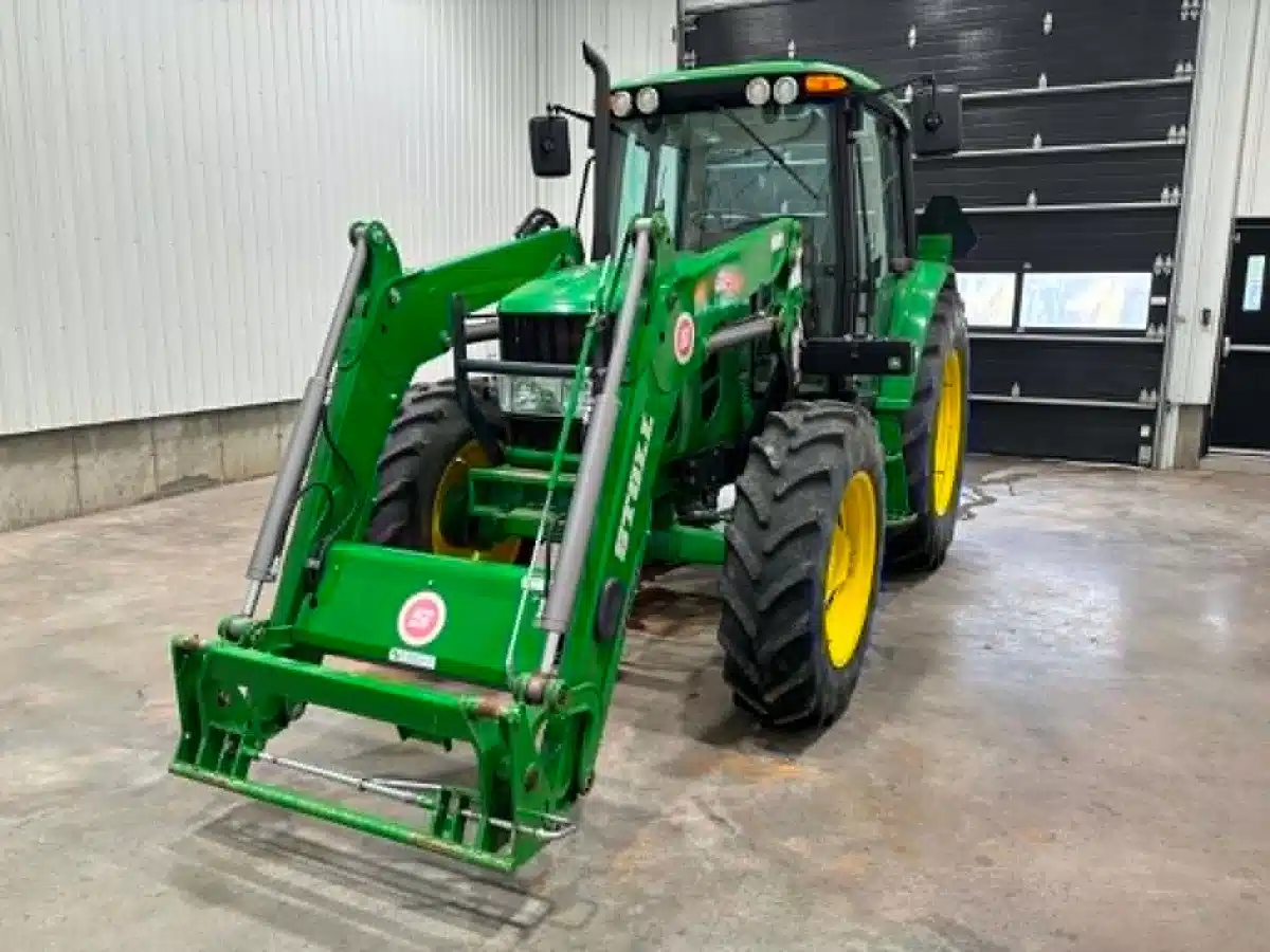 Gallery image 1 for 2011 John Deere 6430 PREMIUM Tractor