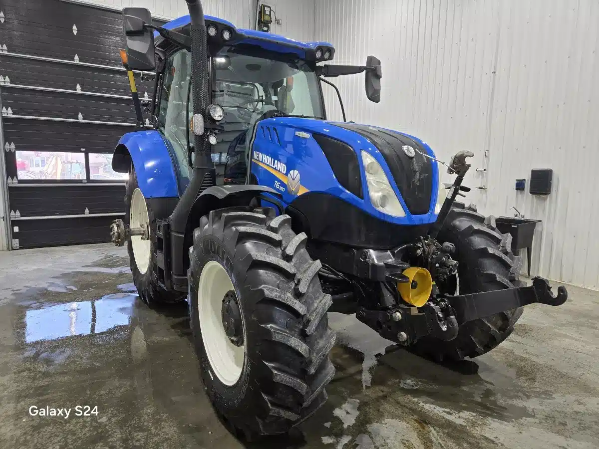 Photo de la Galerie 2 pour 2022 New Holland T6.180 Tracteur
