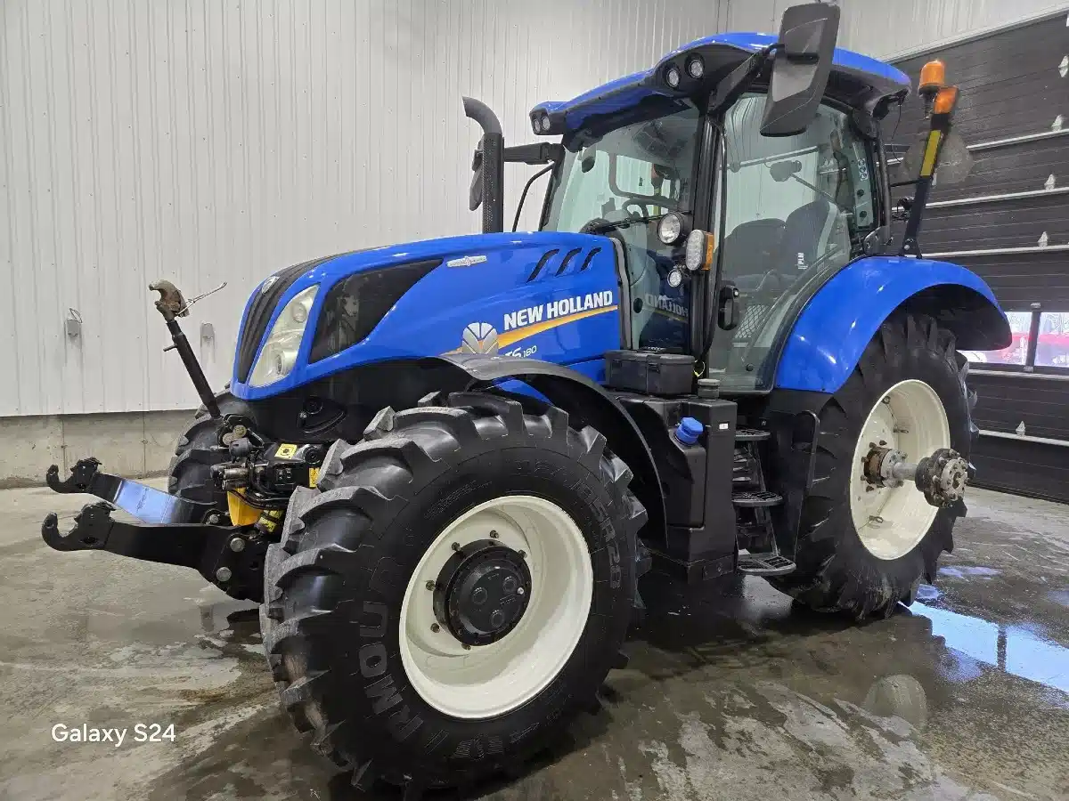 Photo de la Galerie 1 pour 2022 New Holland T6.180 Tracteur