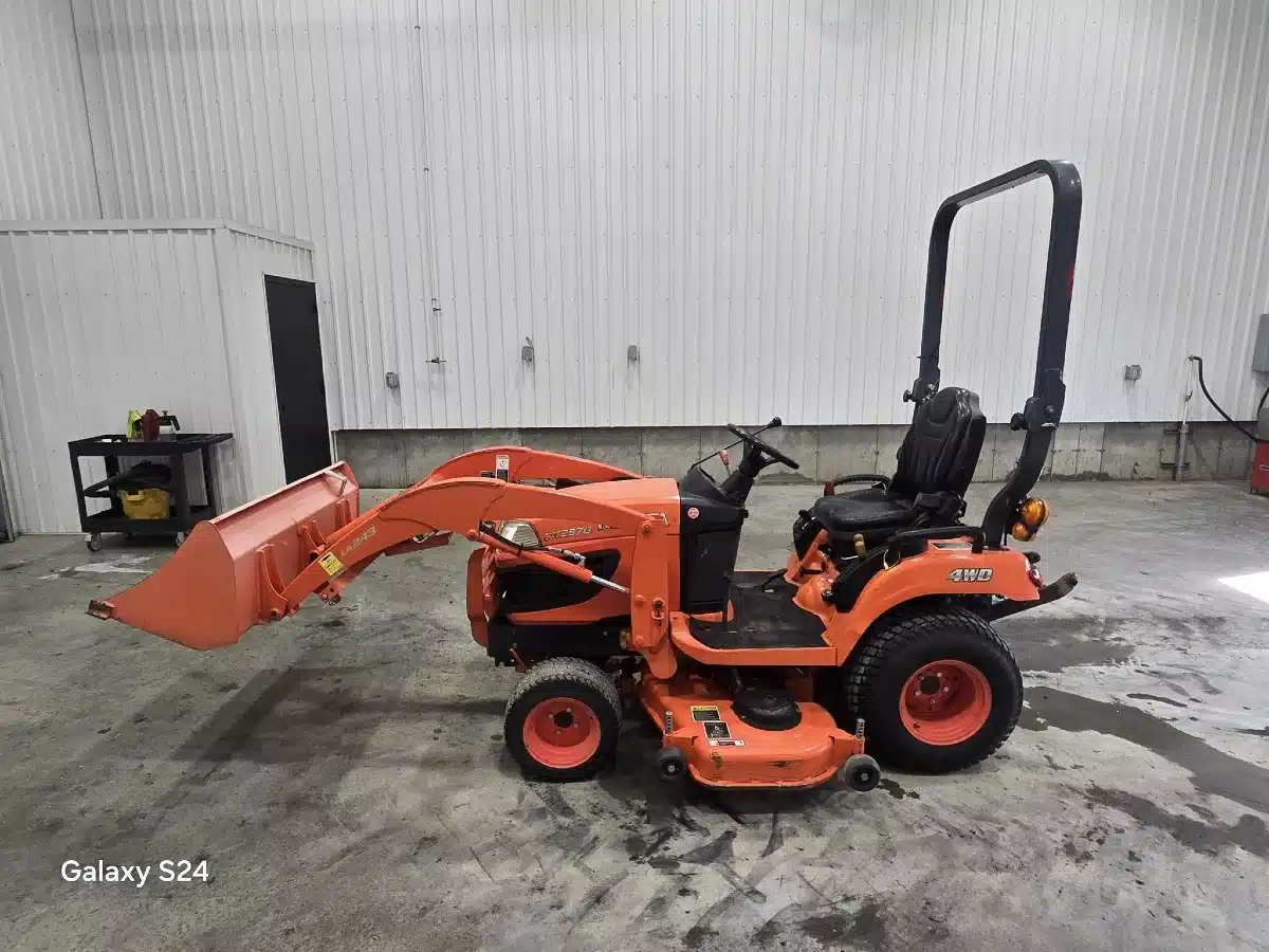 Gallery image 2 for 2013 Kubota BX2370 Tractor