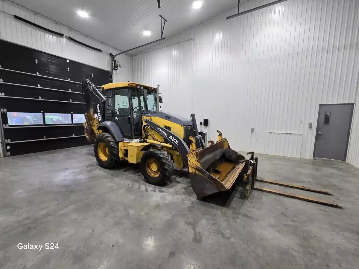 Photo de la Galerie 2 pour 2017 John Deere 410L Rétrocaveuse