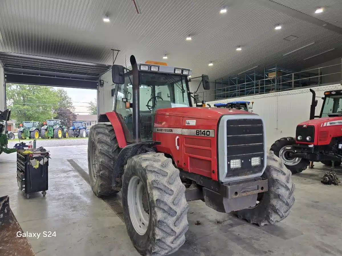 Gallery image 2 for 1997 Massey Ferguson 8140 Tractor
