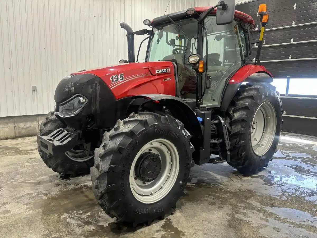 Gallery image 1 for 2018 Case IH MX135 Tractor