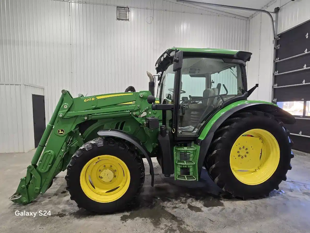 Gallery image 2 for 2013 John Deere 6125R Tractor