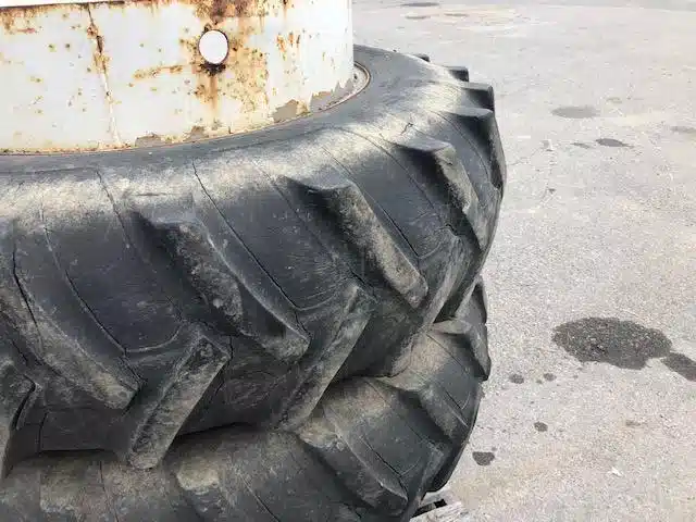 Gallery image 2 for Used Armstrong 16.9X38 T-RAIL Tires