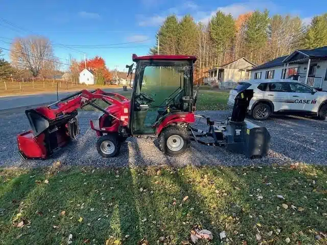 Image pour Usagé 2023 Mahindra EMAX 20S Tracteur