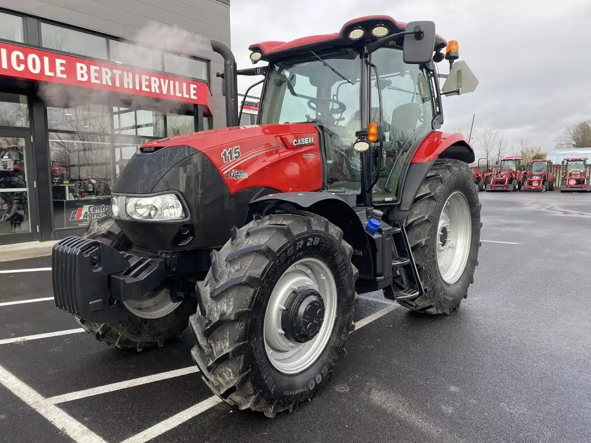 Gallery image 2 for Used 2017 Case IH MAXXUM 115 Tractor