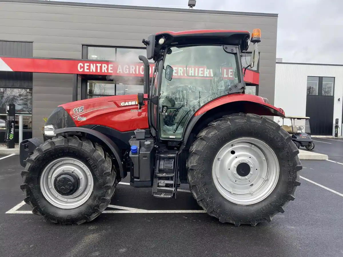 Gallery image 1 for Used 2017 Case IH MAXXUM 115 Tractor