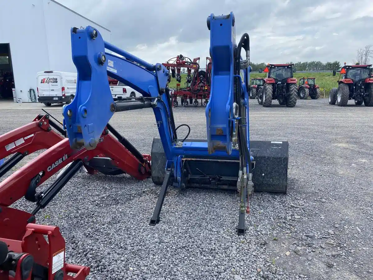 Gallery image 2 for Used 2018 New Holland 665TL Attachment