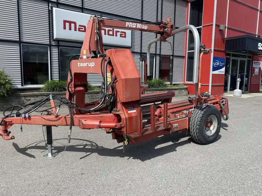 Gallery image 2 for Used 2015 Taarup 7664 Bale Wrapper