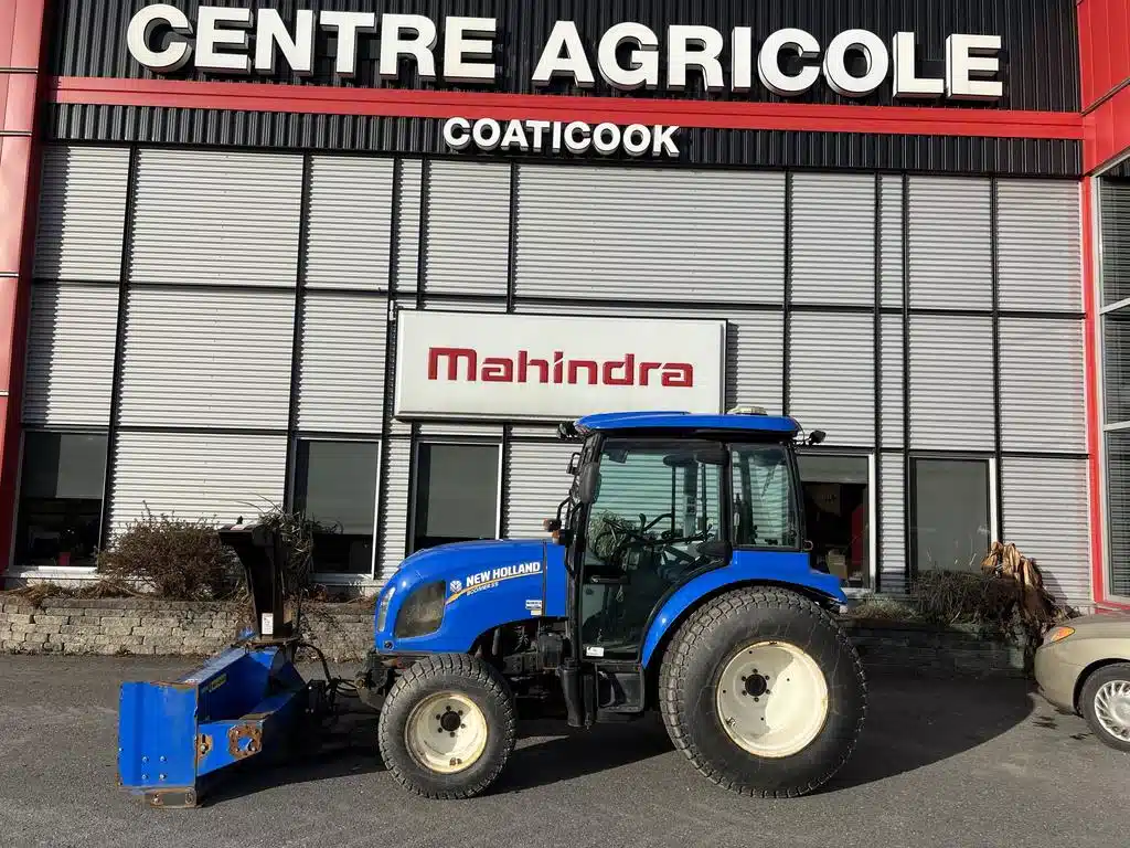 Gallery image 1 for 2019 New Holland BOOMER 55 Tractor