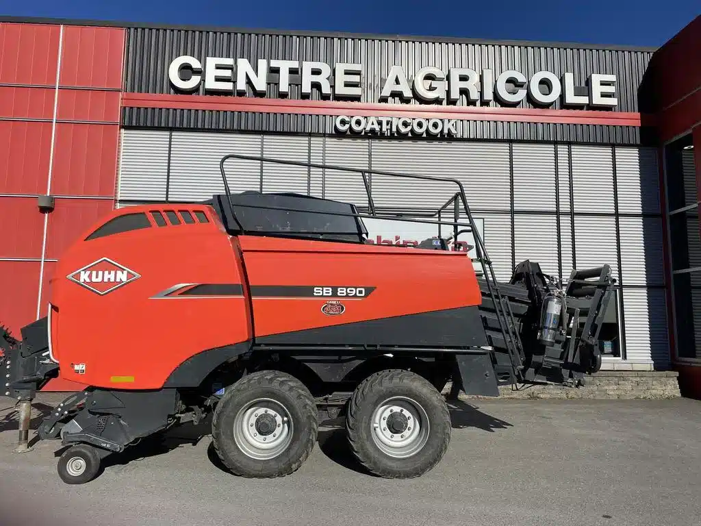 Gallery image 1 for Used 2022 Kuhn SB890 Square Baler - Small