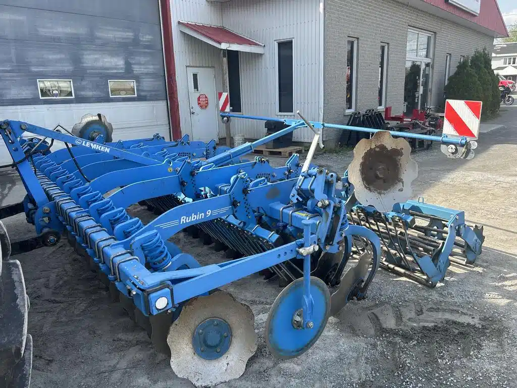 Gallery image 2 for Used 2017 Lemken Rubin 9-400 Rotary Tiller