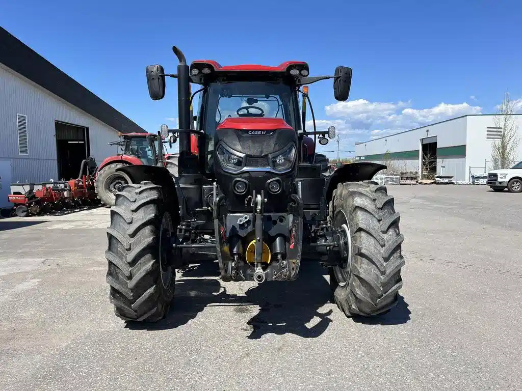 Gallery image 2 for Used 2021 Case IH PUMA 185 Tractor
