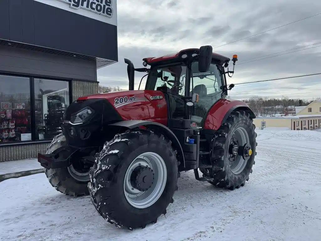 Gallery image 2 for Used 2022 Case IH PUMA 200 Tractor