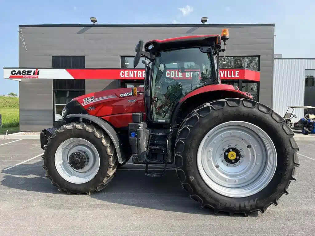 Gallery image 1 for Used 2023 Case IH PUMA 185 Tractor
