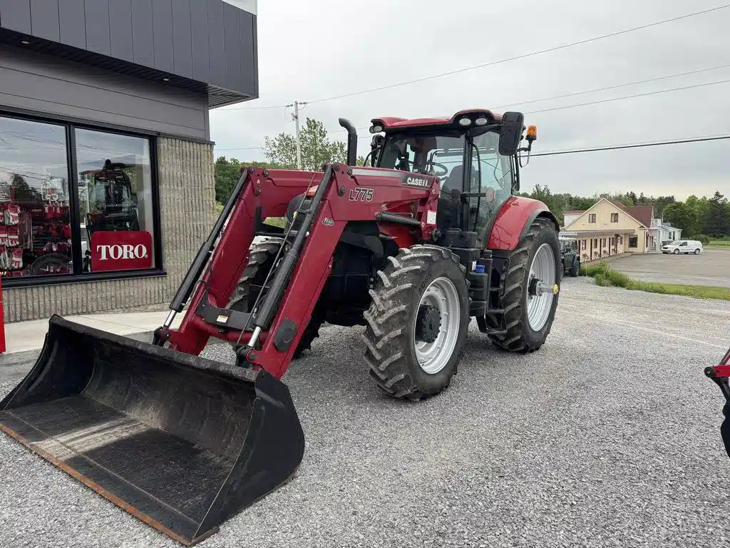Gallery image 2 for Used 2023 Case IH PUMA 185 Tractor