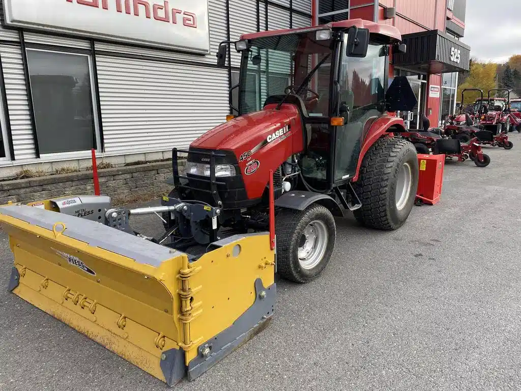 Gallery image 2 for Used 2016 Case IH FARMALL 45C Tractor