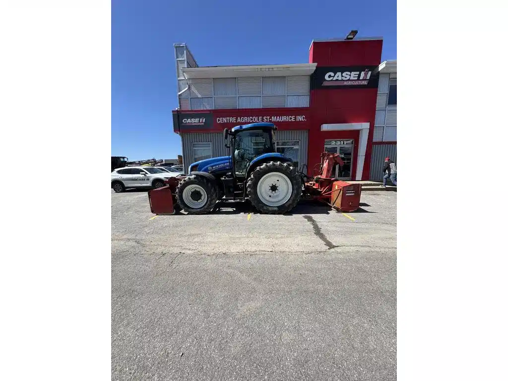Gallery image 1 for Used 2013 New Holland T6.155 Tractor