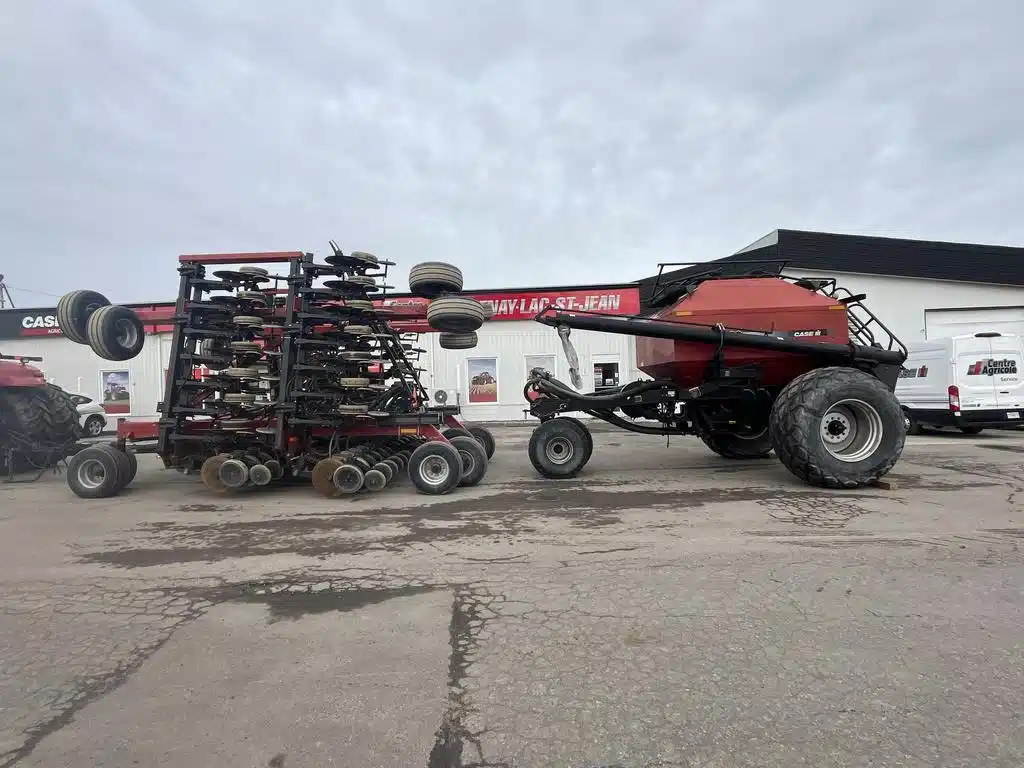 Gallery image 1 for Used 2008 Case IH SDX30 Seeder