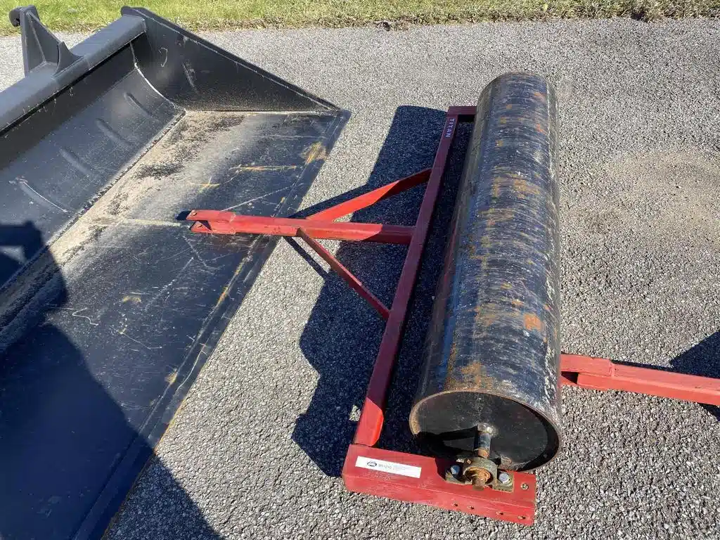 Gallery image 2 for Used 2021 Titan TIE5C12 Land Leveler