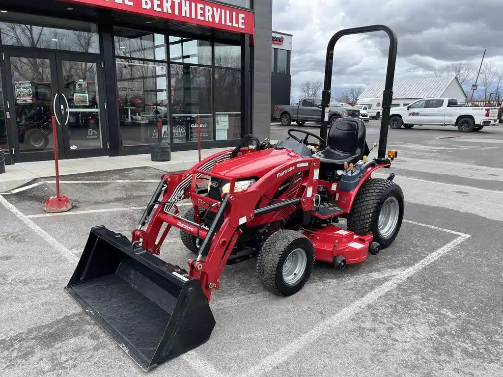 Gallery image 2 for Used 2017 Mahindra Emax25S Tractor