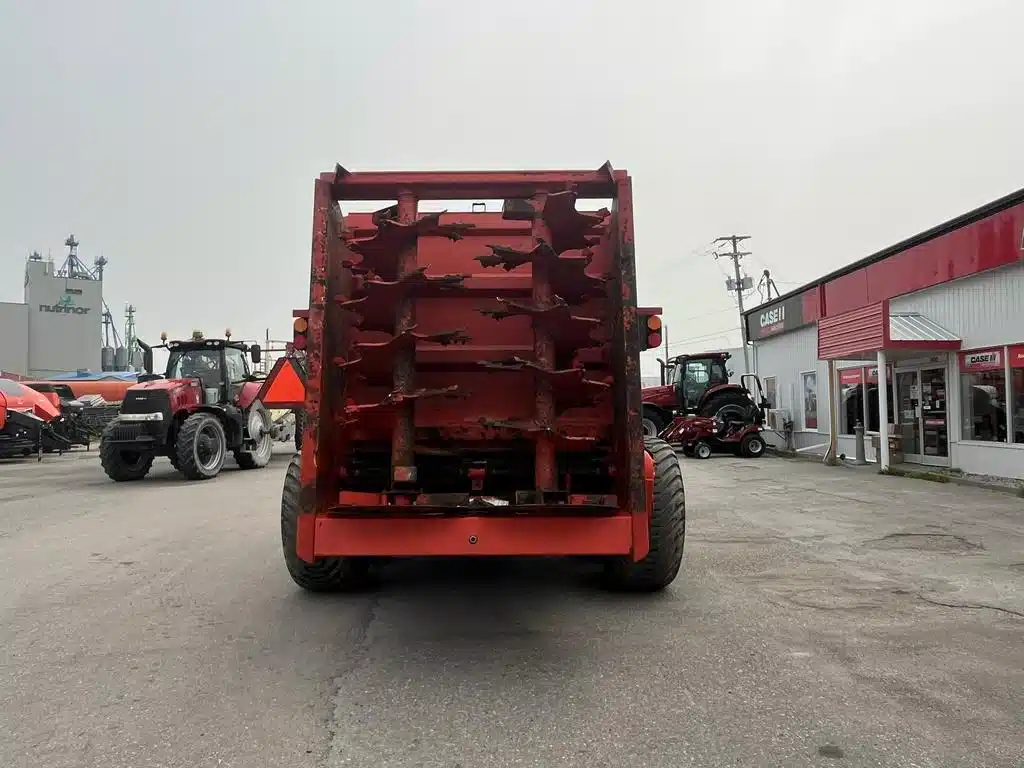Gallery image 2 for Used 2018 Kuhn PS270 Manure Spreader