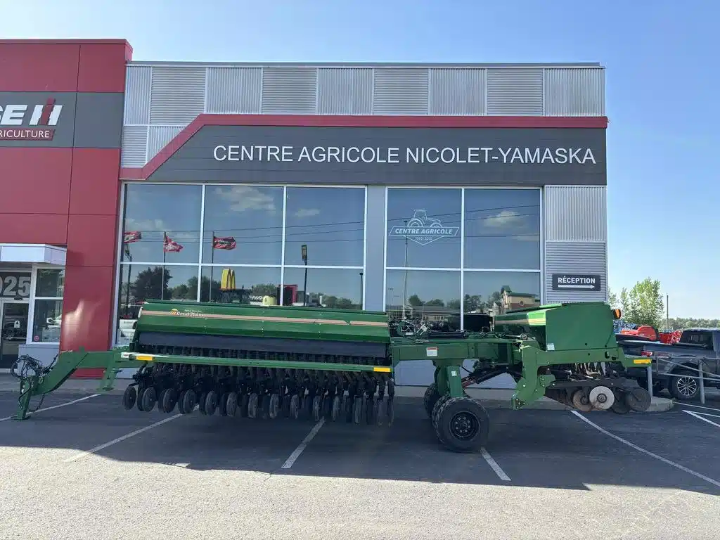 Gallery image 1 for Used 2018 Great Plains 3S-4000 Seeder