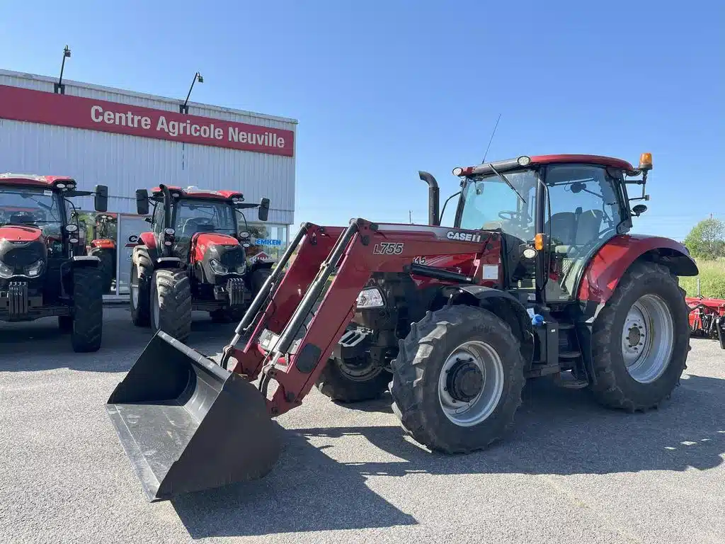 Gallery image 2 for Used 2017 Case IH MAXXUM 115 Tractor