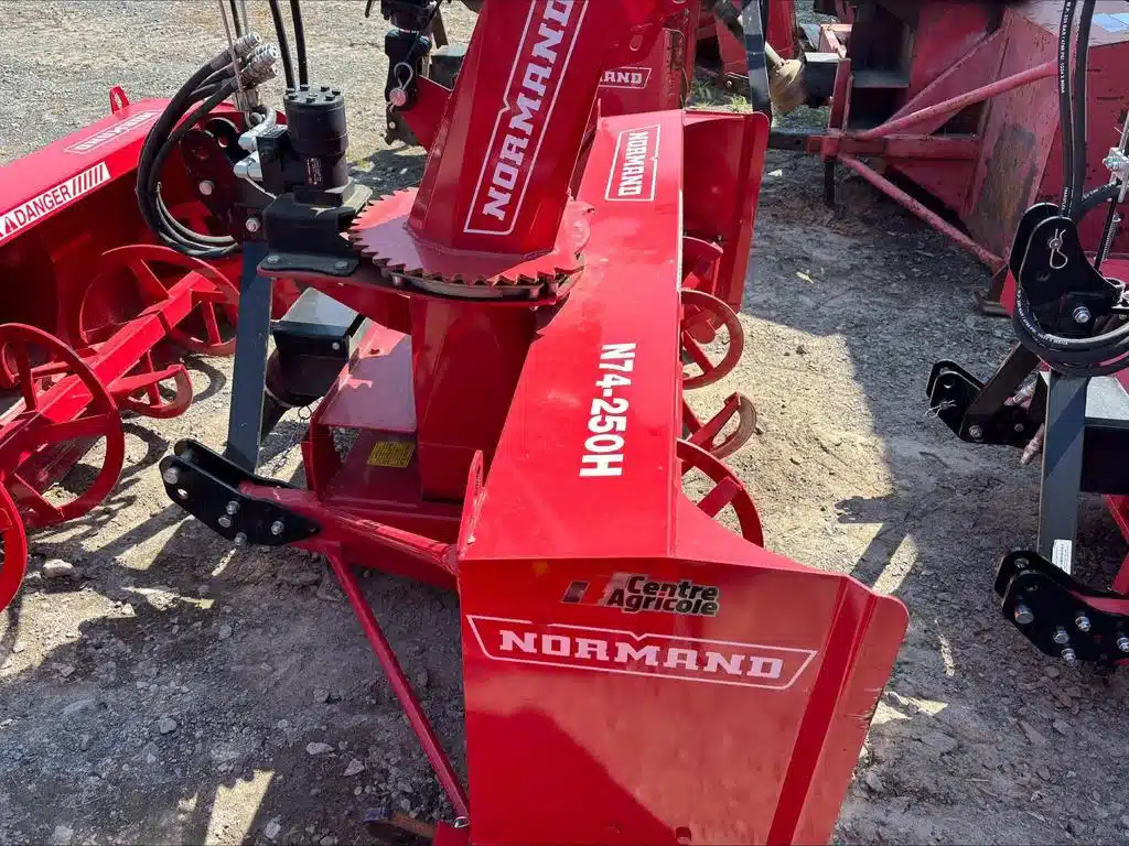 Gallery image 2 for Used 2024 Normand N74-250H Snow Blower