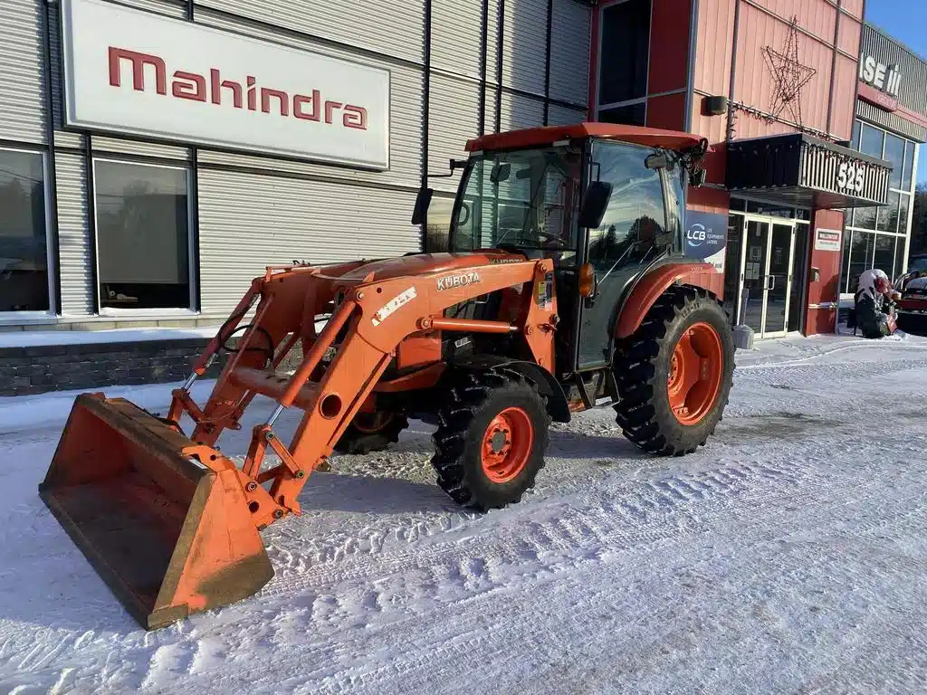 Gallery image 2 for 2016 Kubota L6060 Tractor