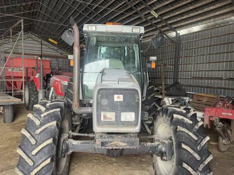 Gallery image 2 for 1998 White 6710 Tractor