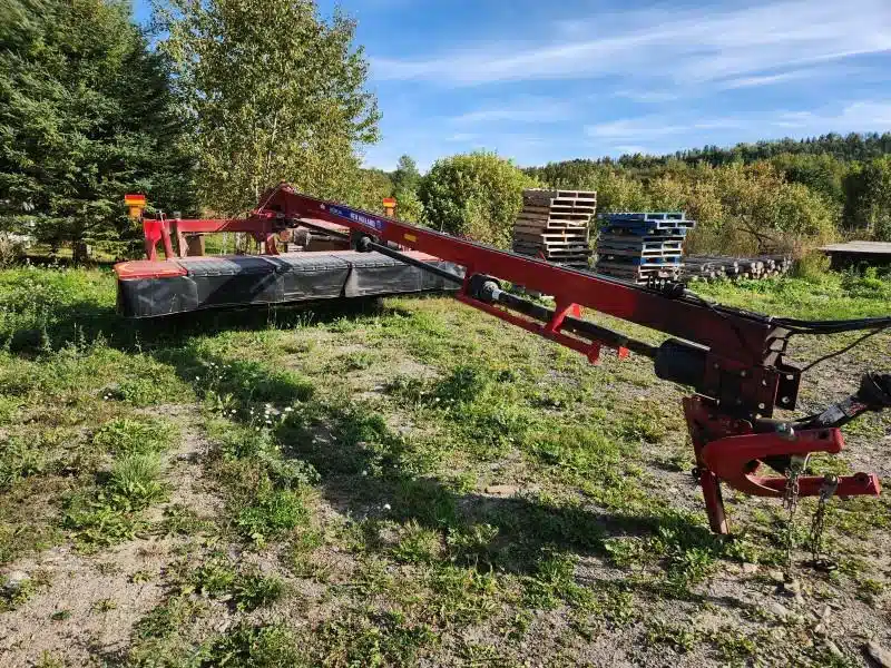 Gallery image 2 for 2014 New Holland 316RDB Mower Conditioner