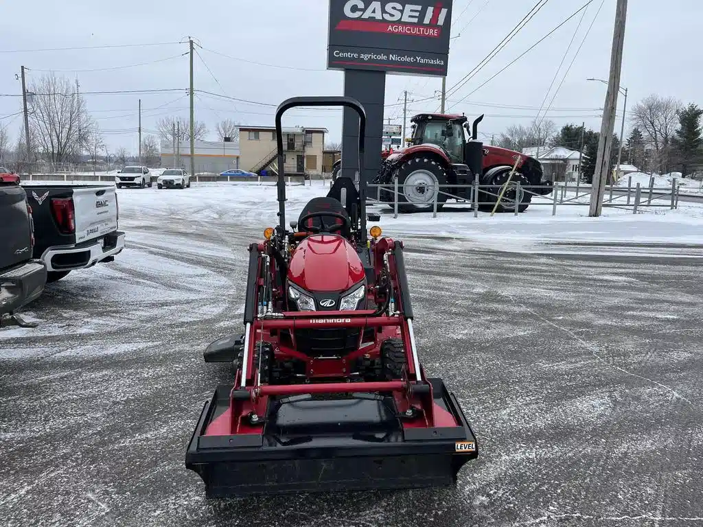Gallery image 2 for Used 2024 Mahindra EMAX 20S Tractor