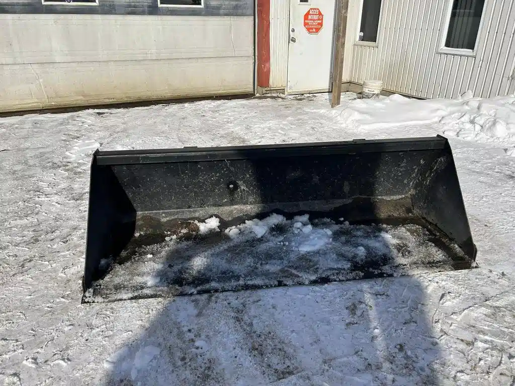 Gallery image 2 for 2025 Case IH 84" ALO Front End Loader