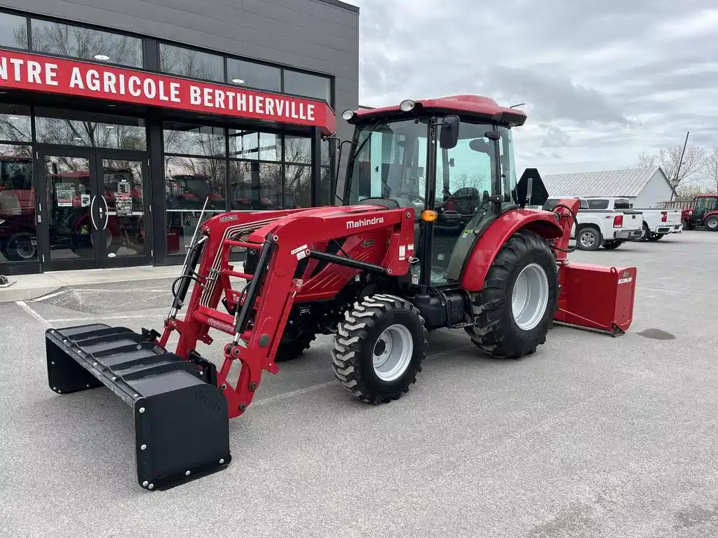 Gallery image 2 for 2024 Mahindra 2660 Tractor