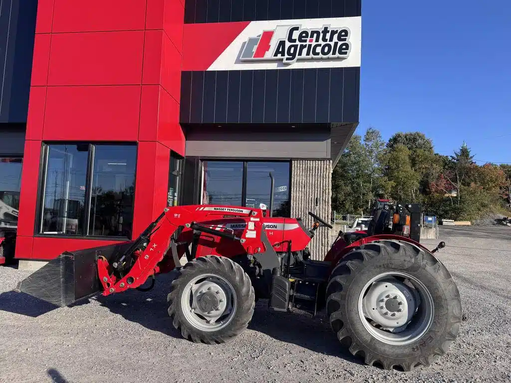 Gallery image 1 for 2022 Massey Ferguson 2607H Tractor