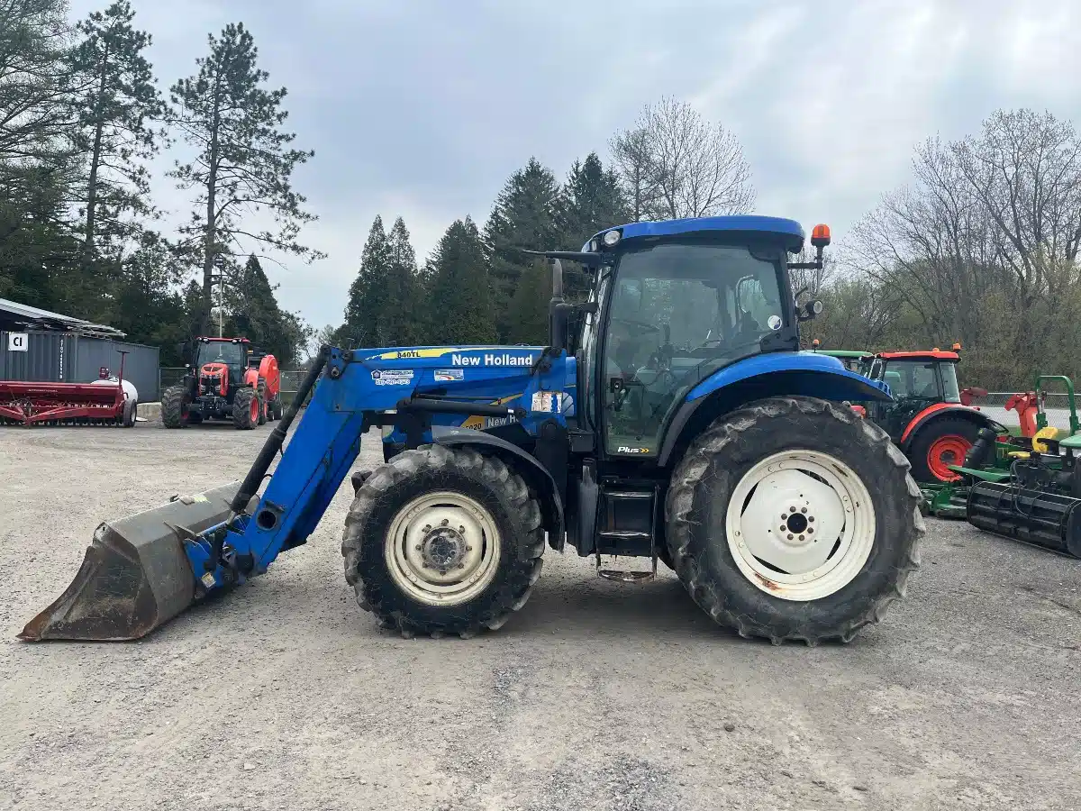 Gallery image 2 for Used 2010 New Holland T6020 Tractor