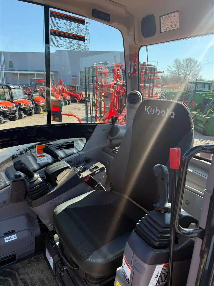 Gallery image 2 for Used 2023 Kubota KX057-5 Excavator