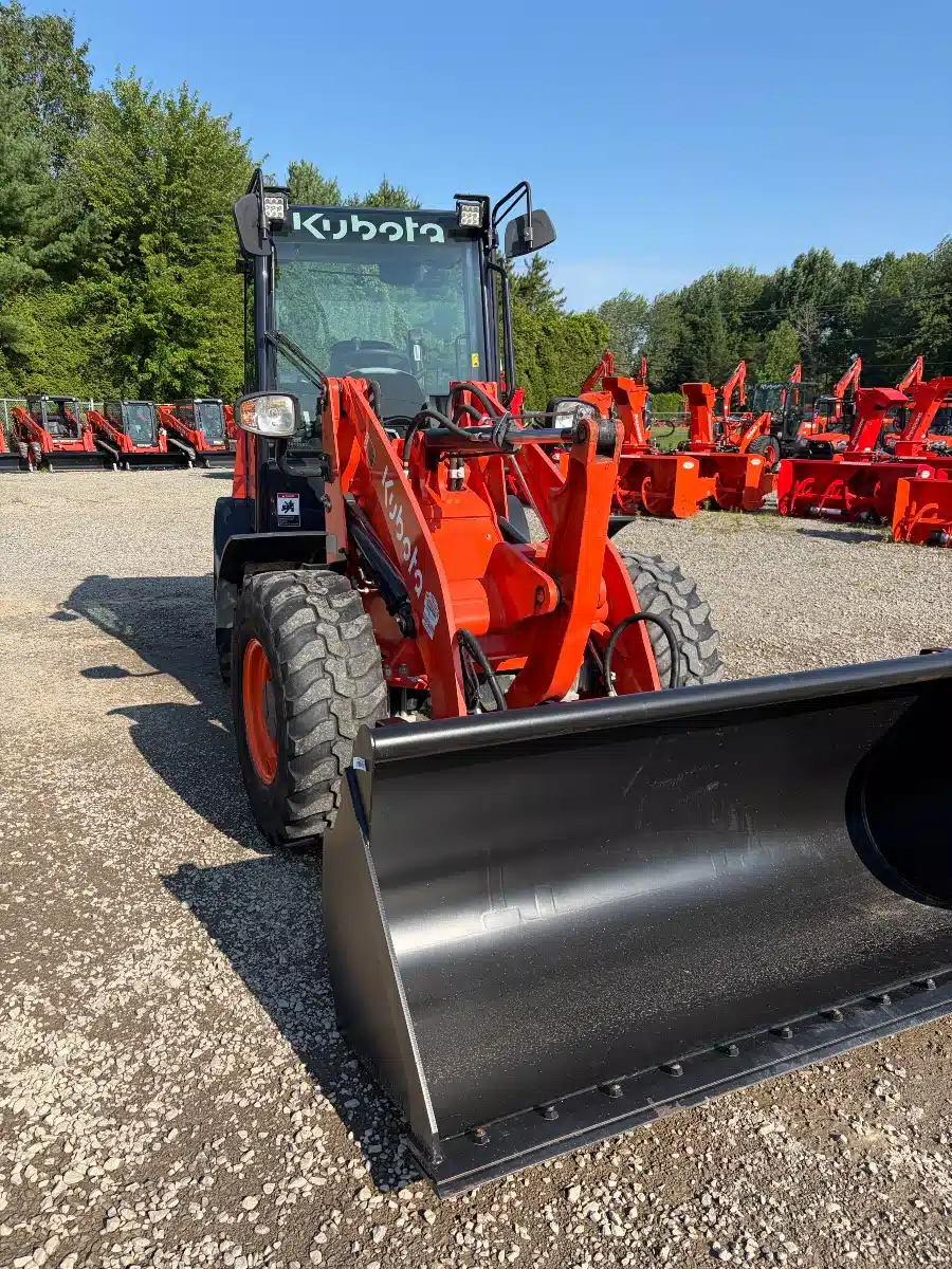Gallery image 2 for 2022 Kubota R540 Wheel Loader
