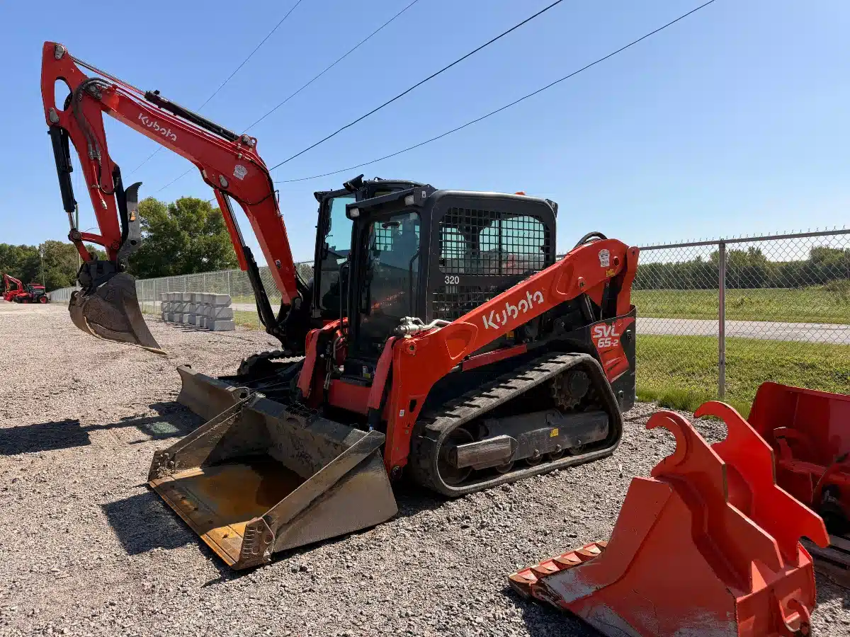 Gallery image 2 for 2023 Kubota SVL65 Track Loader