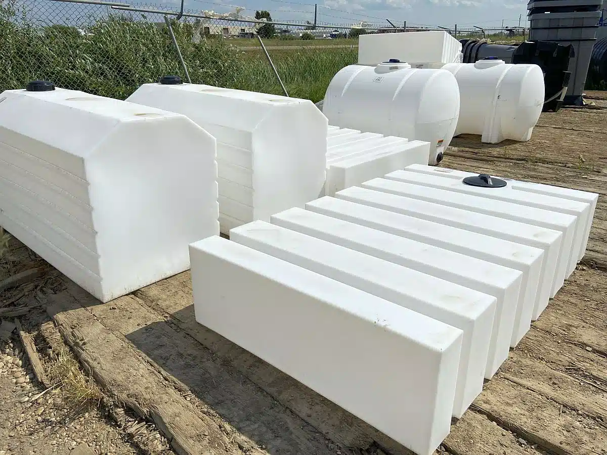 Gallery image 2 for Unspecified 160 Gallon Tank