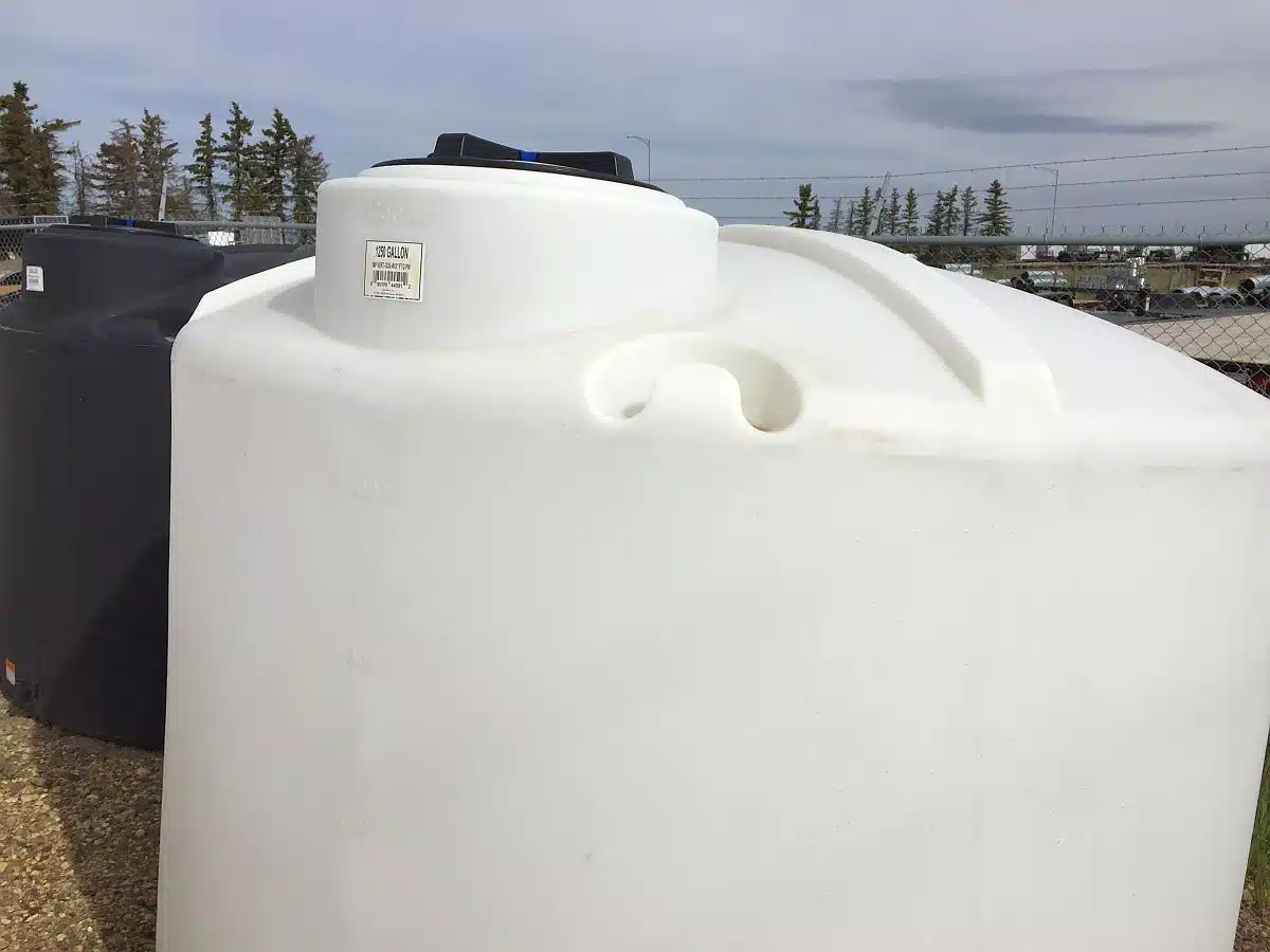 Gallery image 2 for New Unspecified 44356 1250 Vertical Tank