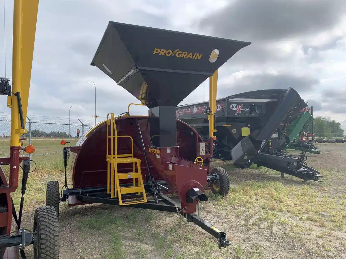 Gallery image 2 for New 2025 Arc Alloy B-1610 Grain Bagger