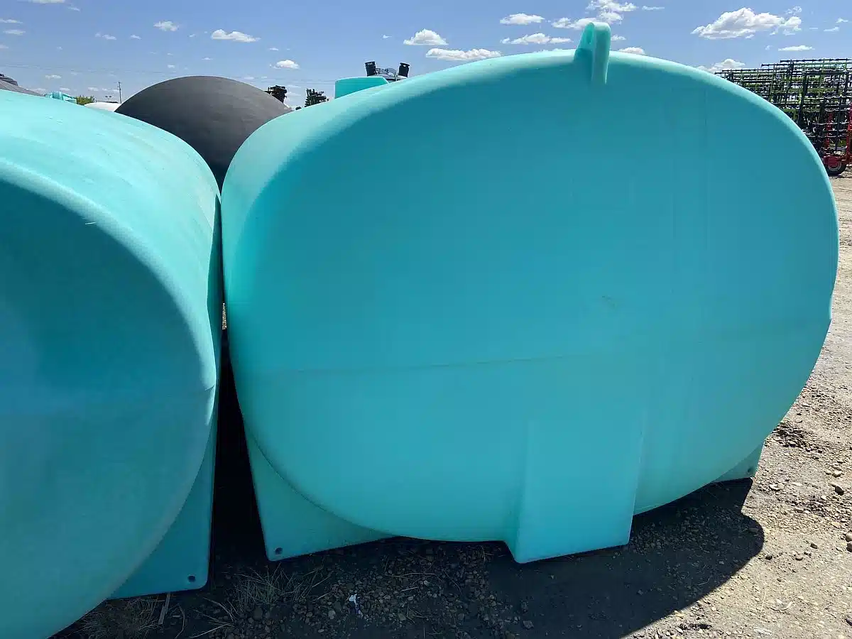 Gallery image 2 for New 2024 Enduraplas THF03200 Tank