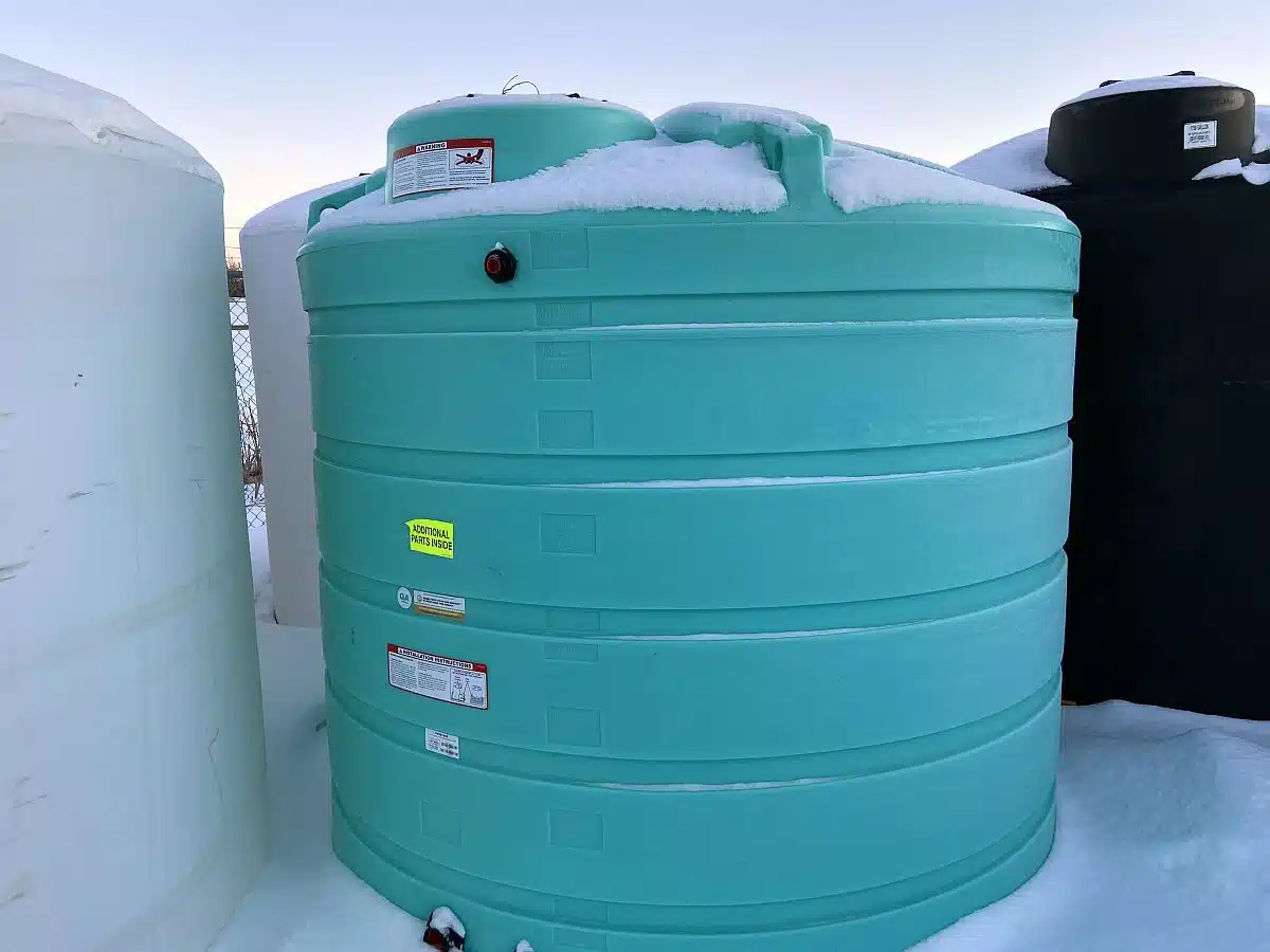 Gallery image 2 for New 2024 Enduraplas THV01550 Fertilizer Tank