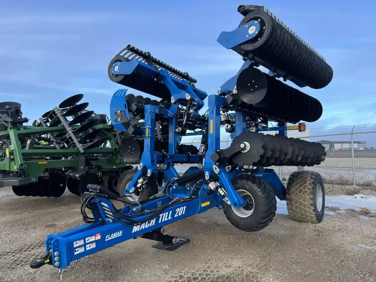 Gallery image 2 for New 2025 Kinze MACH TILL 201 Disc High Speed