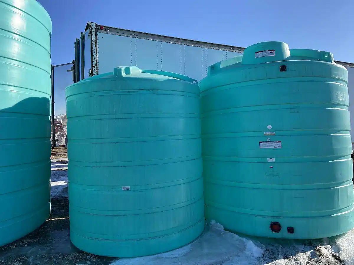 Gallery image 1 for New 2024 Enduraplas THV02500FG Fertilizer Tank