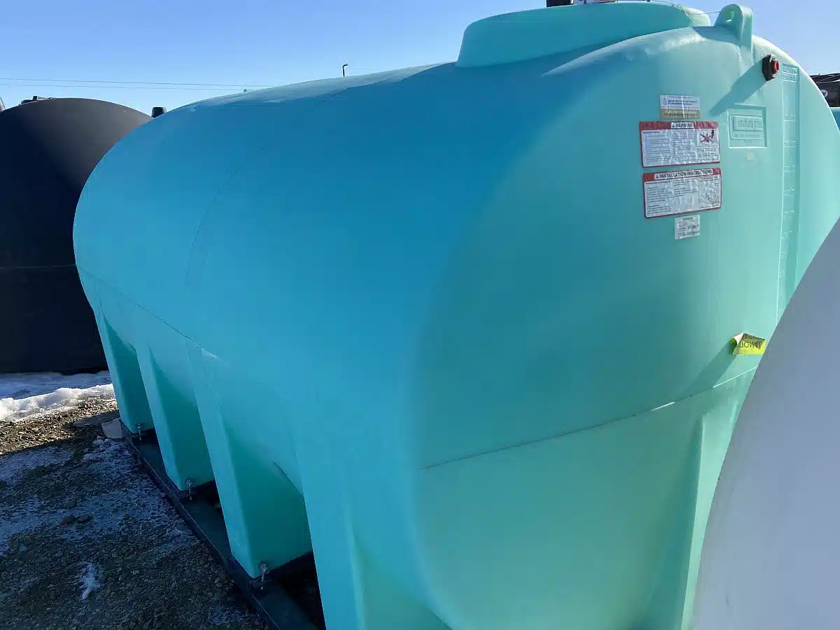 Gallery image 2 for New 2024 Enduraplas THD02500K Fertilizer Tank