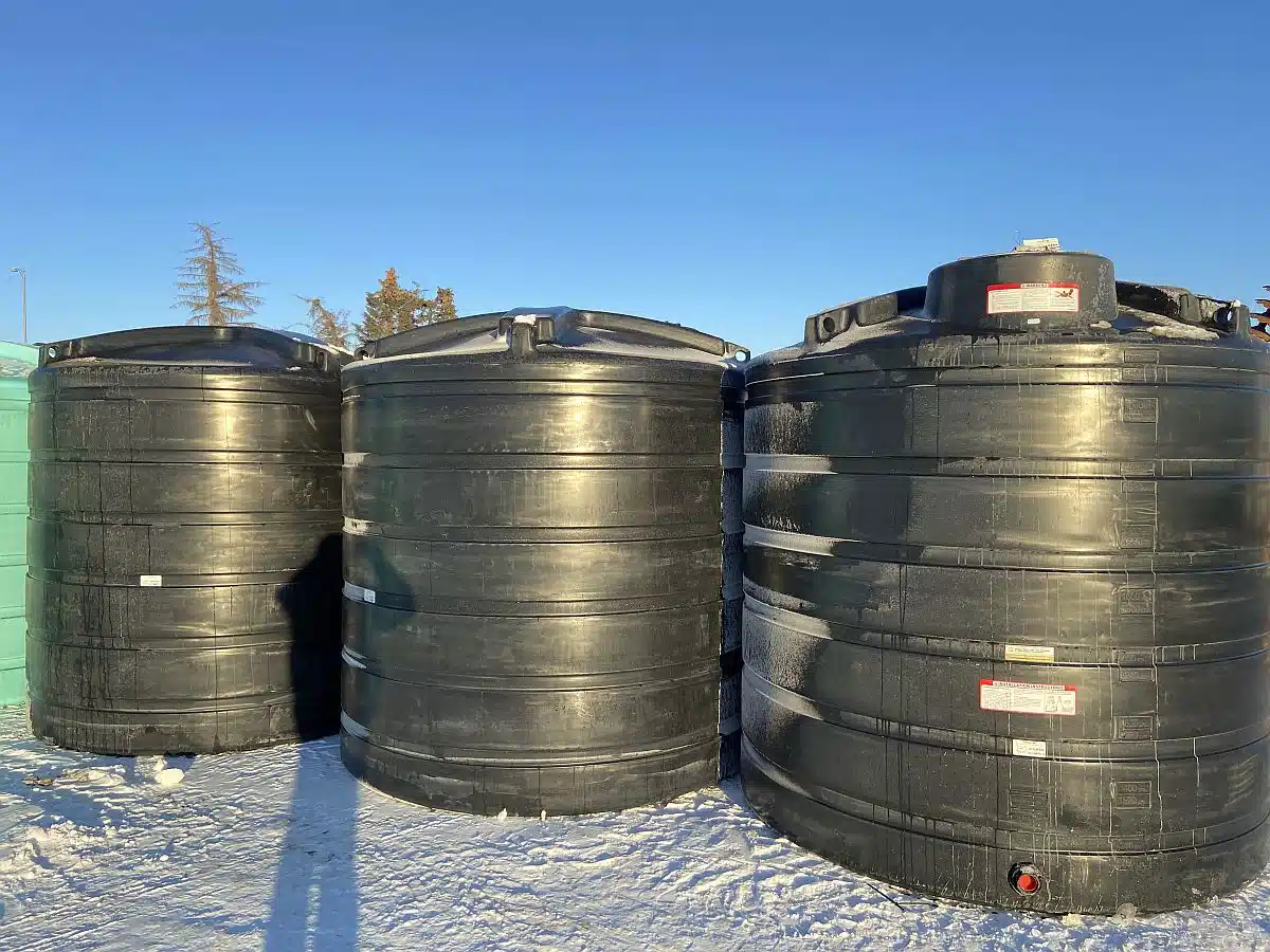 Gallery image 2 for New 2024 Enduraplas THV01750BK Fertilizer Tank